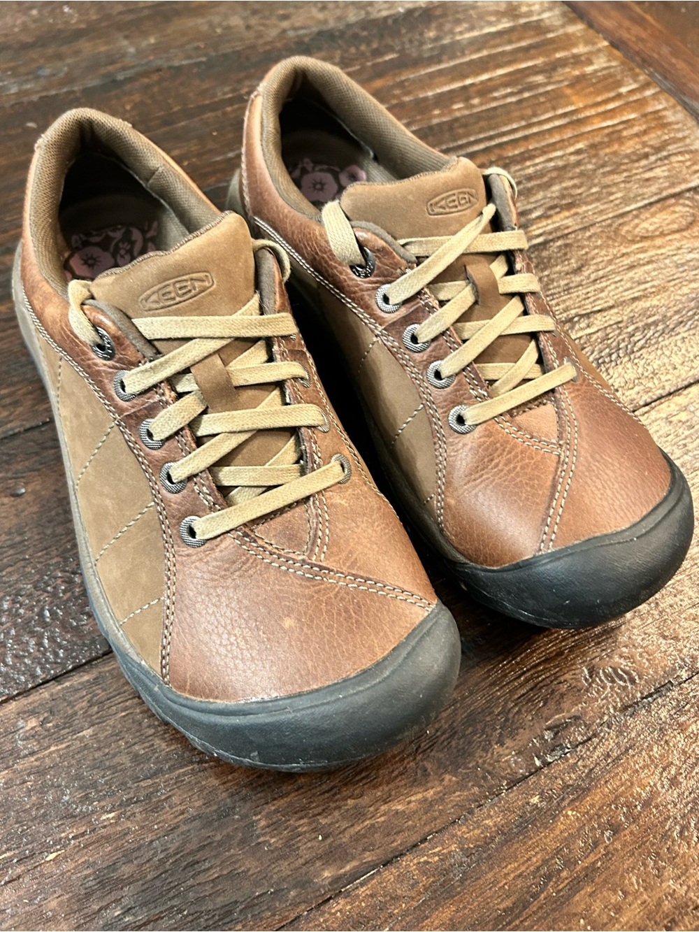 KEEN Women's Presidio Low-Top Lace-Up Sneakers in Brown & Tan - Picture 2 of 8